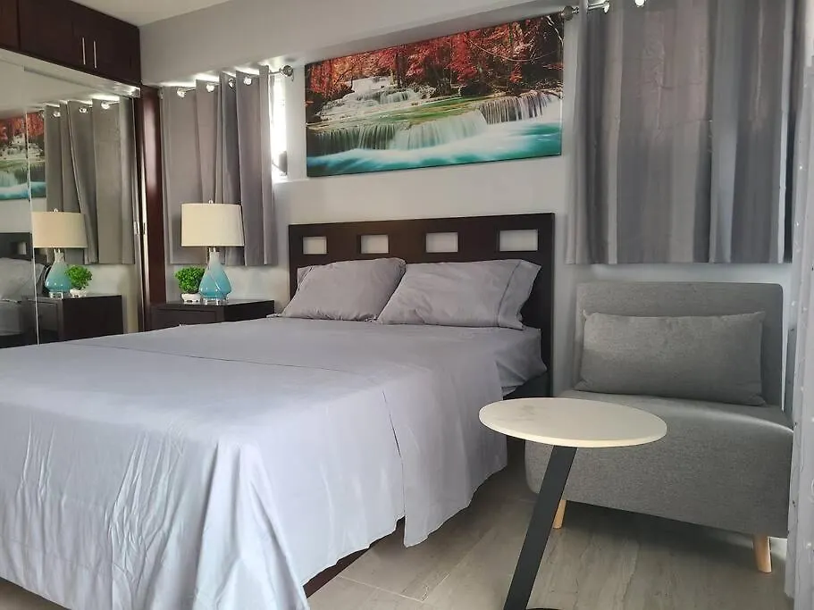 Apartmán Lovely Condo 2 Bedrooms, 2 Bathrooms, Free 1 Parking At Waikiki Beach Honolulu