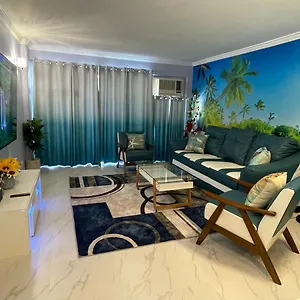 Amazing Waikiki 2bed2bath+free Parking Apartment